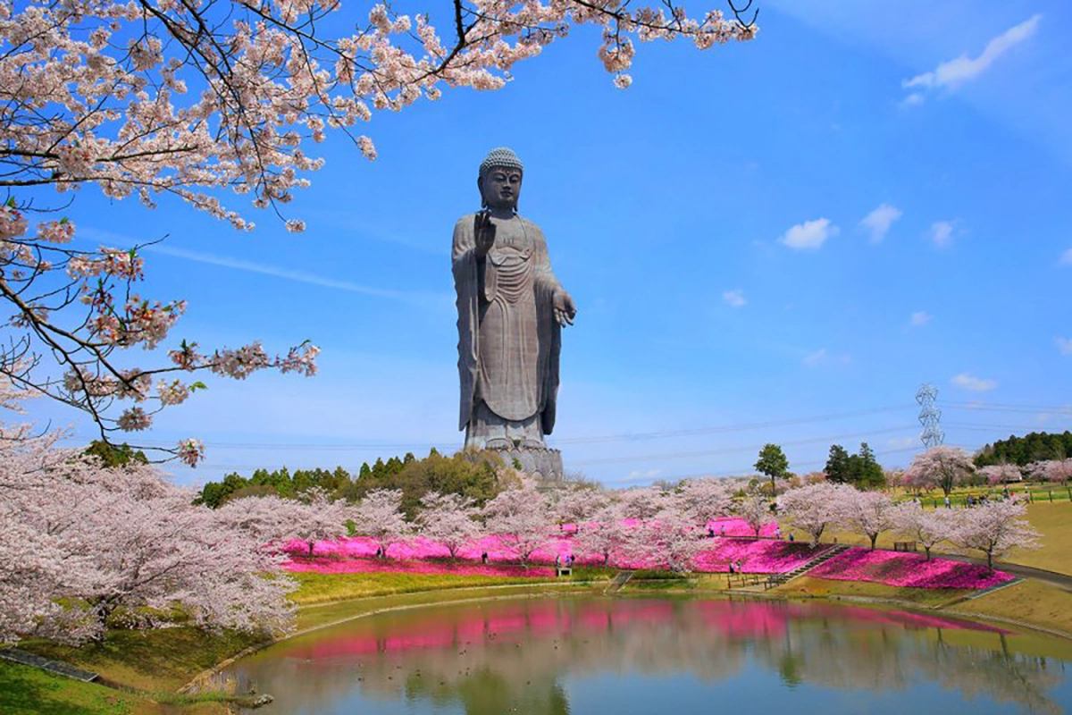 Ushiku Daibutsu